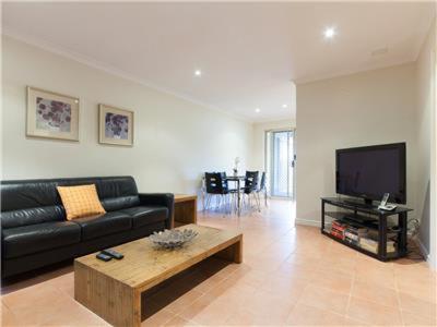 Garden City Short Stays Перт Экстерьер фото